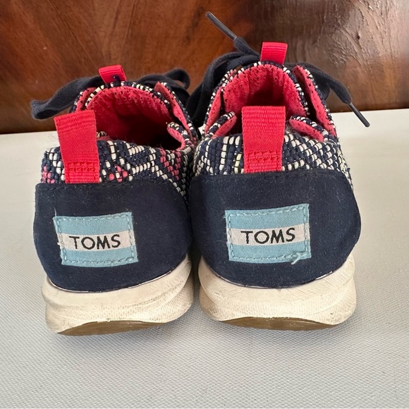 Tom’s Del Rey Navy Blue embroidered Colorful Boho Aztec Lace Up Shoes Women’s 6 - Picture 7 of 10
